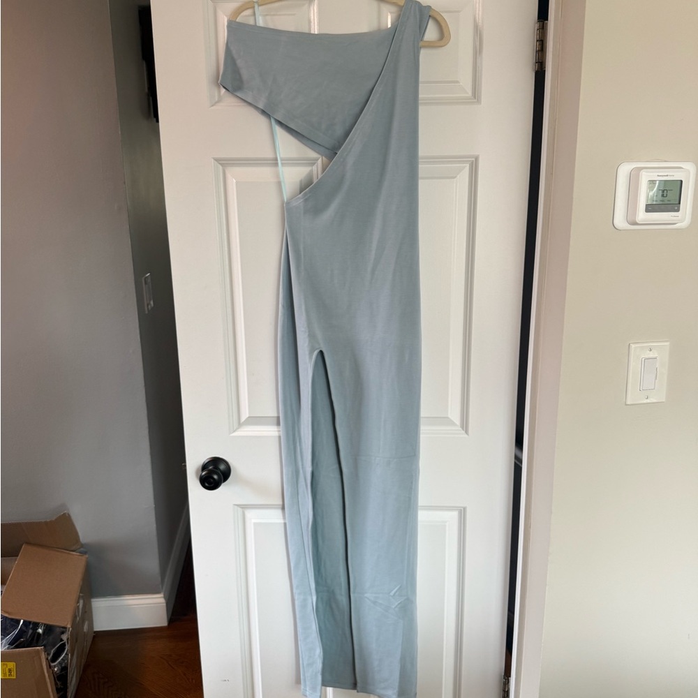 Atoir Light Blue One-Shoulder dress